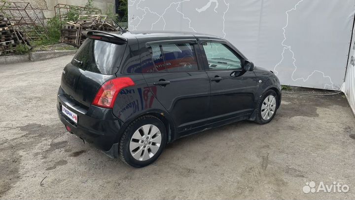 Дефлектор воздушный Suzuki Swift (RS) 73630-58J01