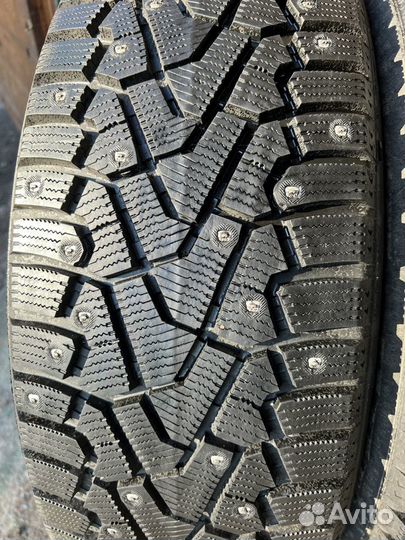 Pirelli Ice Zero 235/55 R20 105T