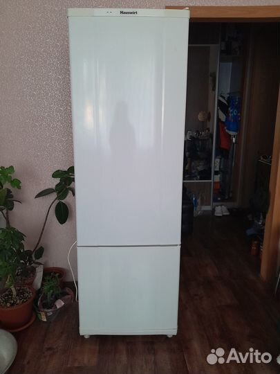Продам холодильник рабочий бу