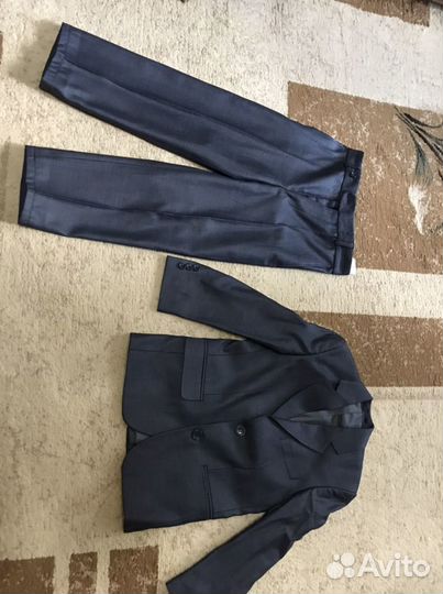 Школьный костюм