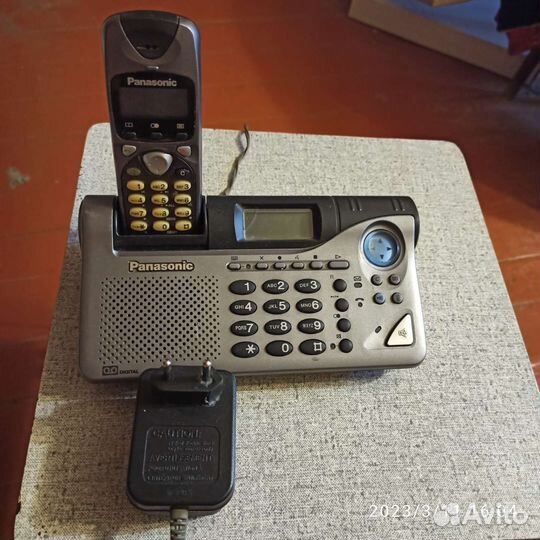 Телефон Panasonic kx-tcd 735ru