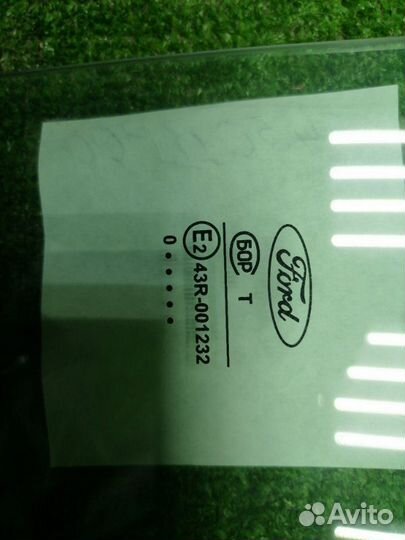 Стекло двери заднее левое Ford Focus 2004-2011