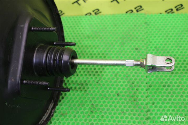 Вакуумный усилитель Toyota Regius KCH46 1KZ-TE