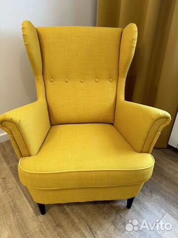 Кресло IKEA страндмон желтое