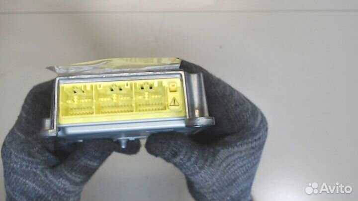 Блок управления airbag Nissan Leaf, 2011