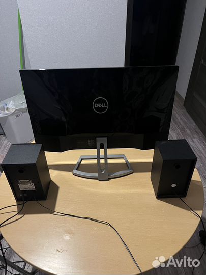 Монитор Dell плюс динамики