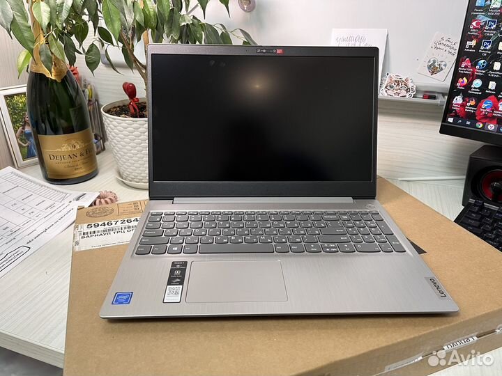 Lenovo ideapad 3 15igl05