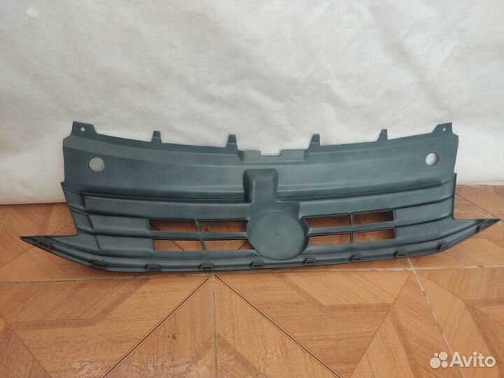 Решетка радиатора Volkswagen Polo 5 Рестайлинг