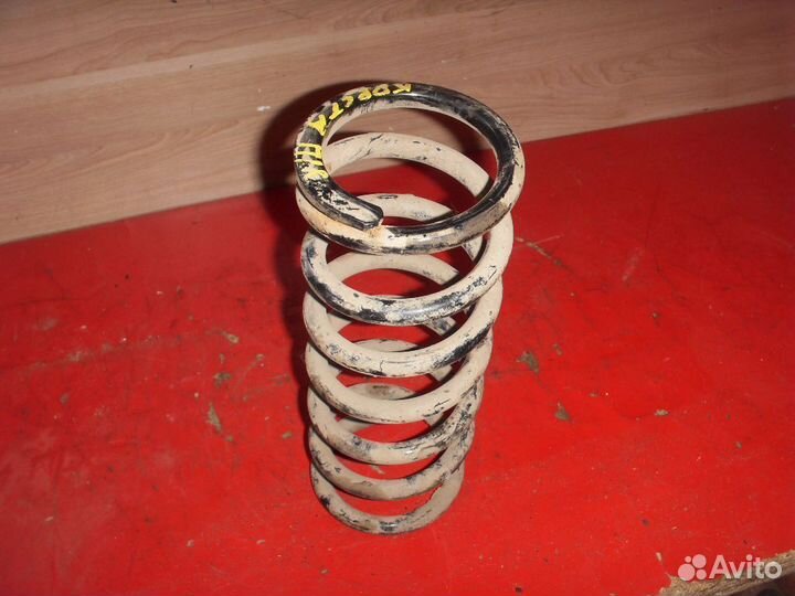 Пружина передняя 481312A880 Toyota Cresta Креста