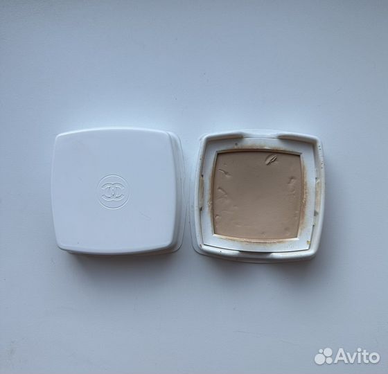 Chanel пудра тональный 10 beige