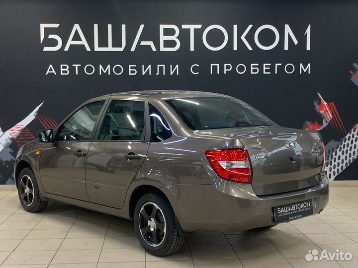 LADA Granta 1.6 МТ, 2017, 92 300 км
