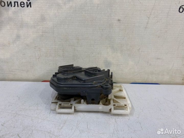 Мотор зеркала передний левый Toyota Camry XV50