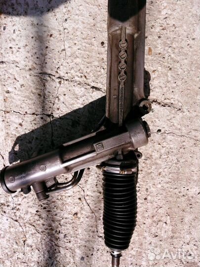 Рулевая рейка BMW