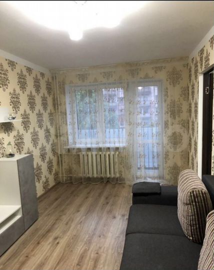 2-к. квартира, 43 м², 3/5 эт.