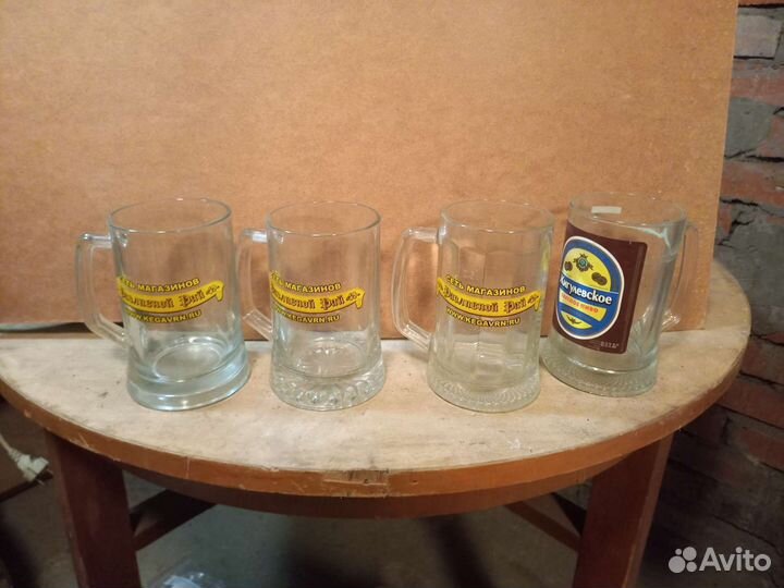 Пивные кружки и бокалы