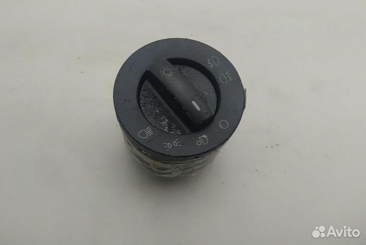 Переключатель света фар Volkswagen Touareg