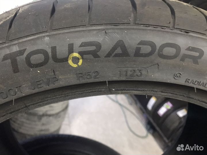 Tourador X Speed TU1 235/40 R18