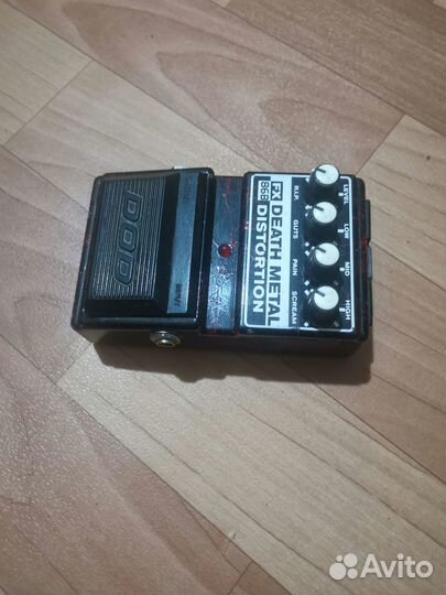 Педаль эффектов для гитары