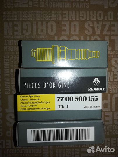 Свечи зажигания комплект 7700500155