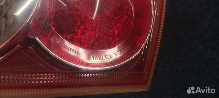 Фонари в крышку багажника (второй задний ход)