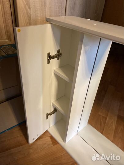 Зеркальный шкаф в ванную бу