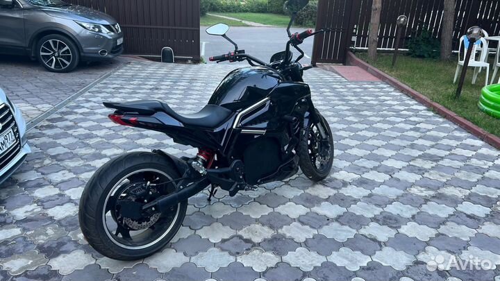 Электромотоцикл Ducati