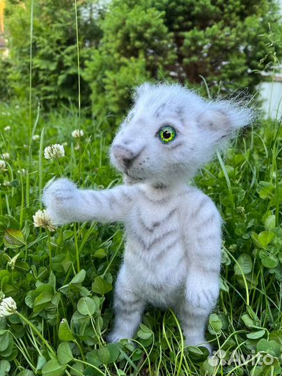 Тигр ручной работы, крючком