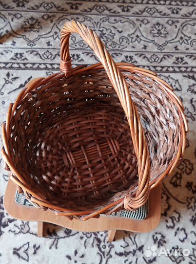 Корзина плетеная
