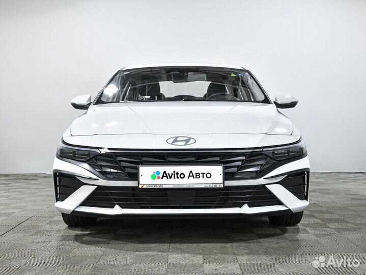 Hyundai Elantra 1.5 CVT, 2024, 128 км