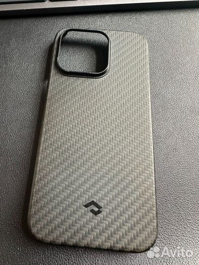 Чехол на iPhone 14 pro pitaka