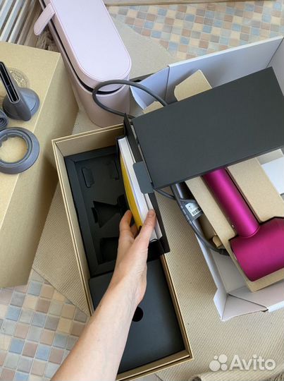 Фен Dyson оригинальный с чехлом