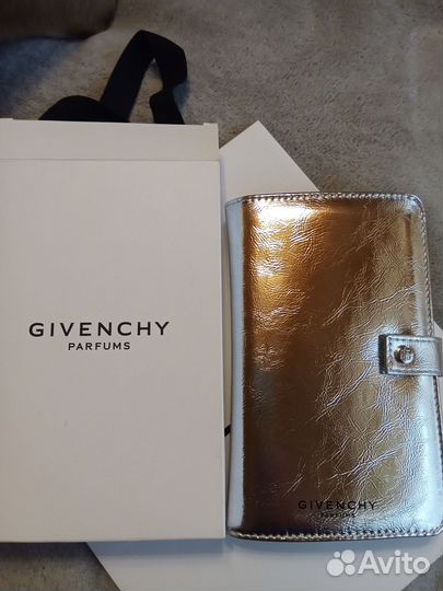 Кисти для макияжа бренда Givenchy