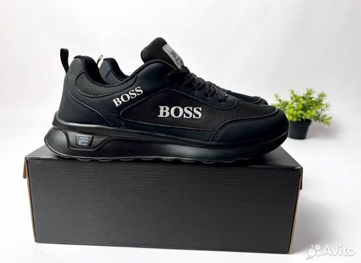 Кроссовки Boss комфортные