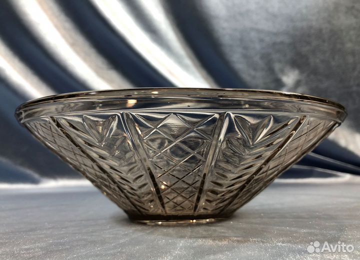 Салатник фруктовница СССР коричневое стекло