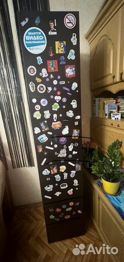 Узкий шкаф венге