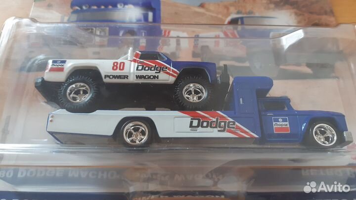 Машинки hot wheels новые коллекционные