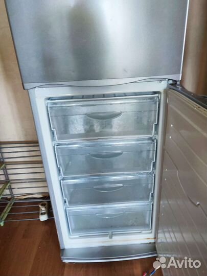Холодильник бу