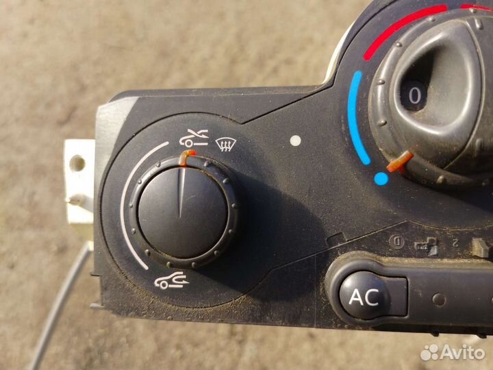 Блок управления печкой Renault Megane 2