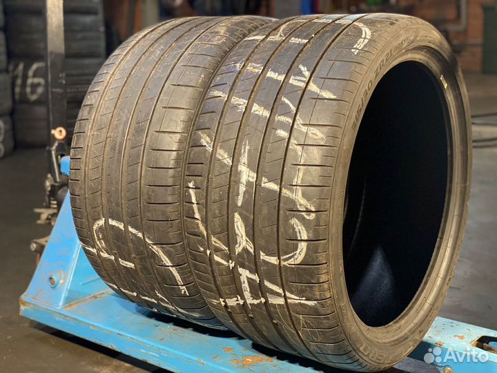 Pirelli P Zero PZ4 315/30 R21 105Y