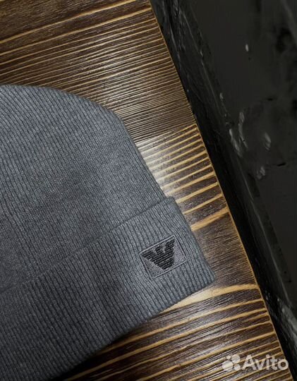 Мужская шапка