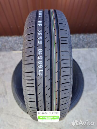 Kumho Ecowing ES31 215/65 R16 98H