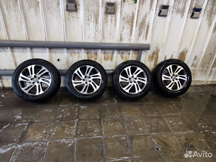 Formula Ice 235/55 R17 103M