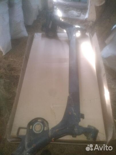 Балка задняя skoda rapid