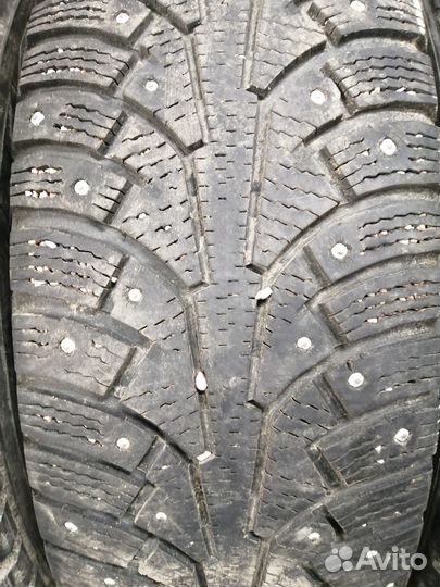 Nokian Tyres Hakkapeliitta 5 215/65 R16