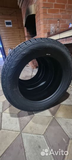 Ikon Tyres Nordman RS2 225/60 R18 104Y