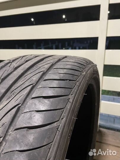 Mazzini Eco 607 255/35 R20