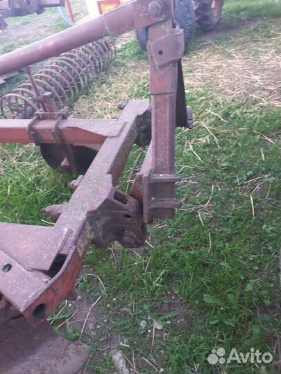 Плуг Светлоградагромаш 3-4 корп. (ПО), 1999