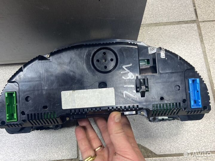 Щиток приборов A4 audi 1036902078