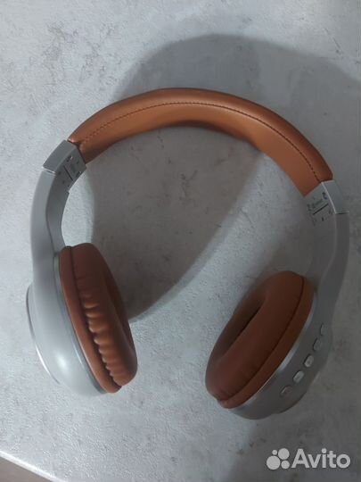 Беспроводные наушники