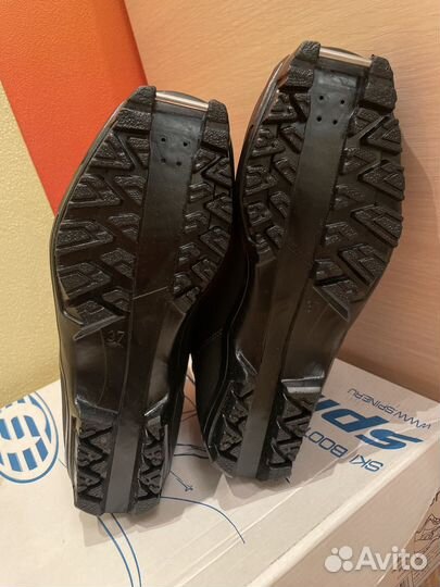 Лыжные ботинки 38 размер